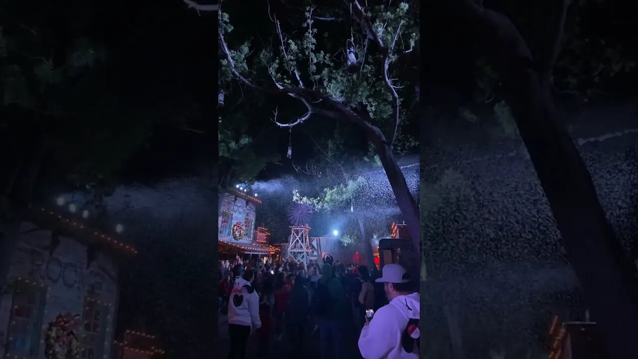 Snowfall in Calico at Knott’s Merry Farm
