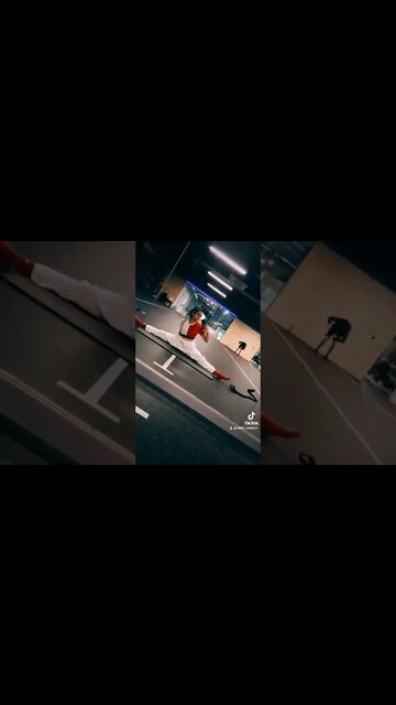 How to do the splits for beginners #shorts