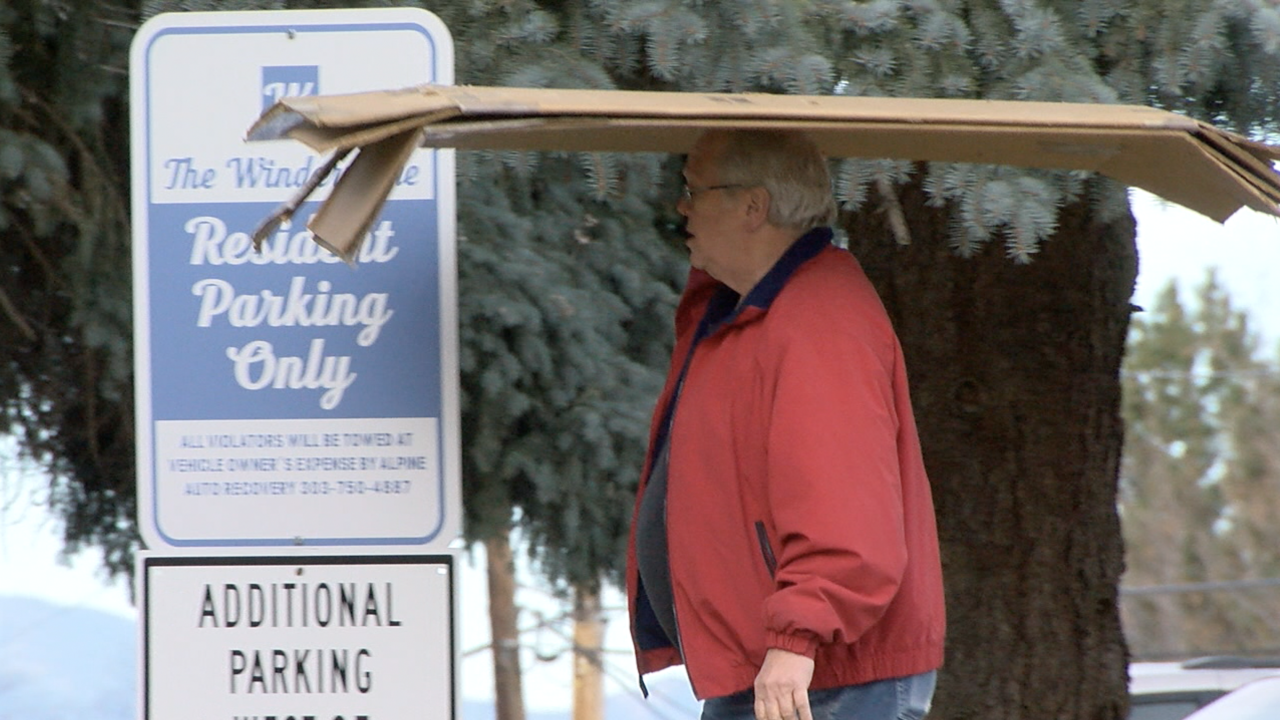 Windermere residents begin move out process nearly 1 month after deadly Littleton apartment fire