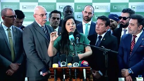 DEPUTADA PRISCILA COSTA MANIFESTA INDIGNAÇÃO CONTRA MINISTRO DOS DIREITOS HUMANOS