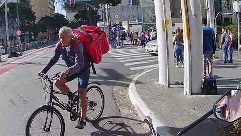 Akaso brave 7 na lander 2023 ; Passeando na Av. liberdade 15/05/2023