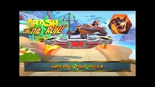 Crash Bandicoot: On The Run! Inferno Tiny Tiger Battle Run Gameplay On Beach Jungle (2)