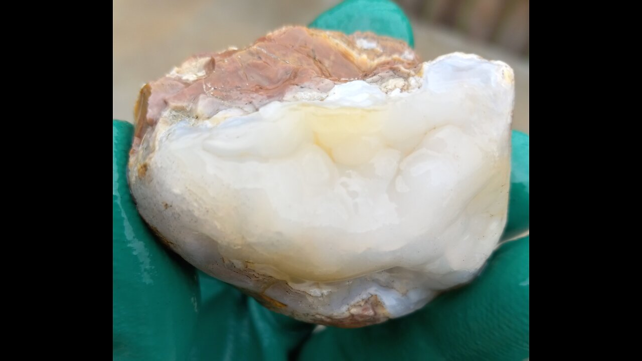 Chalcedony or Opal?