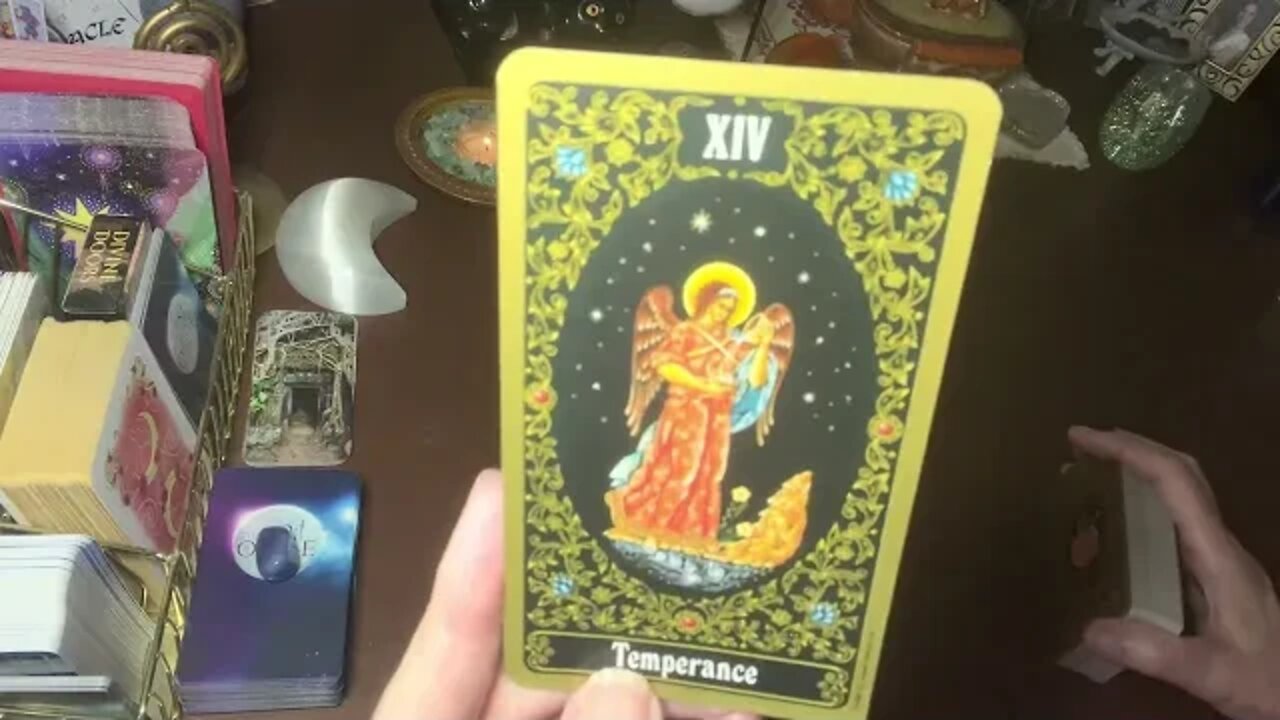 SPIRIT SPEAKS💫MESSAGE FROM YOUR LOVED ONE IN SPIRIT #132 ~ spirit reading with tarot