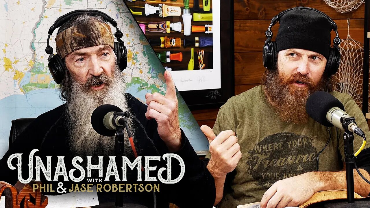 Phil's Recovery from Back Surgery — in Crazy Detail & Jase Calls a Preacher's Deadly Bluff | Ep 617