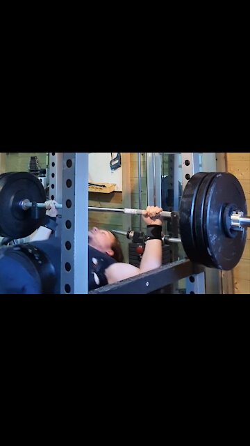 NEW TECH EXCLUSIVE: Back-off Set: 92.5 Kgs x3 Bench Press