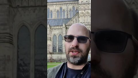 vlog at Salisbury Cathedral May 2023