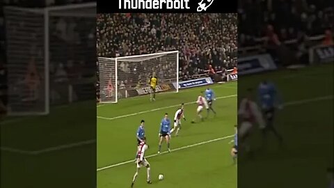 Thierry Henry Thunderbolt | Arsenal
