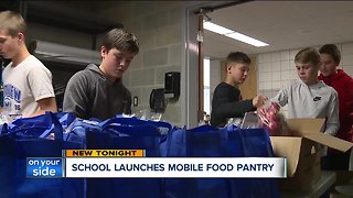 Middle school students help feed the need in their community