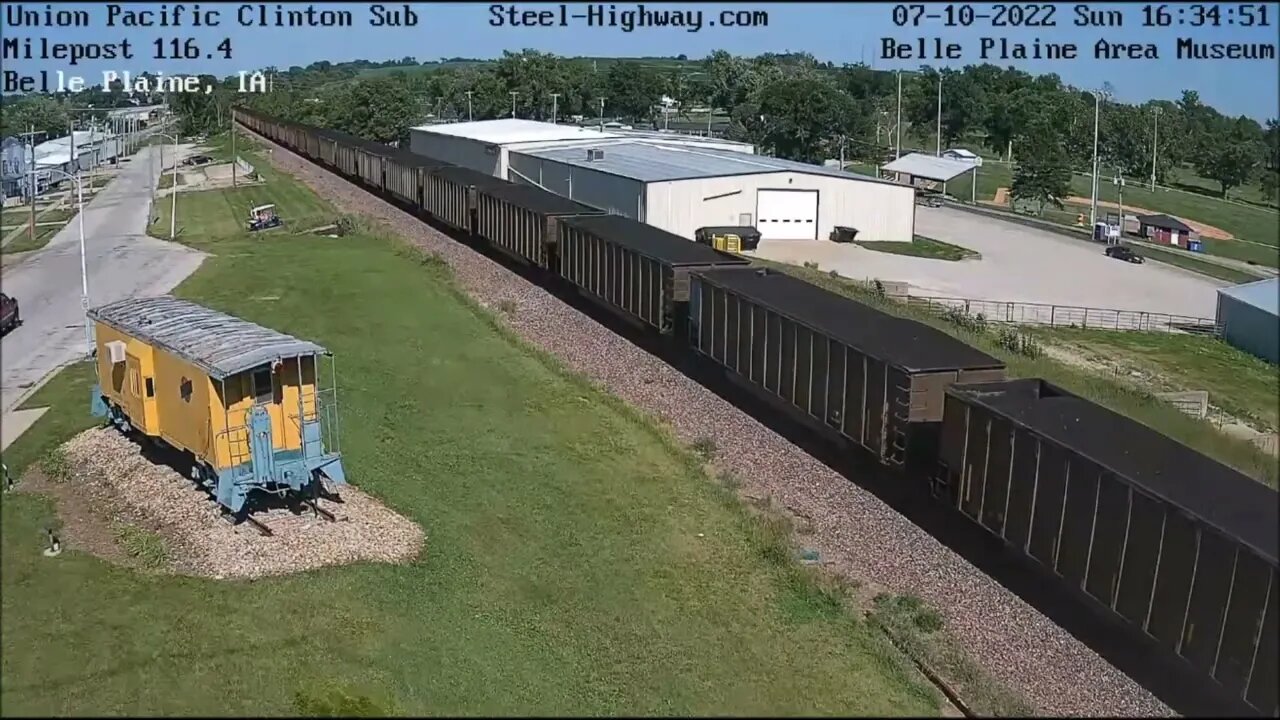 EB Coal goes into Emergency With Scanner Audio at Belle Plaine, IA on July 10, 2022 #SteelHighway