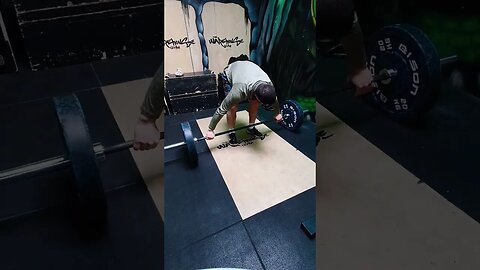 It Moved Itself..... HONEST #fitness #gym #viral #youtuber #crossfit #motivation #gymlife