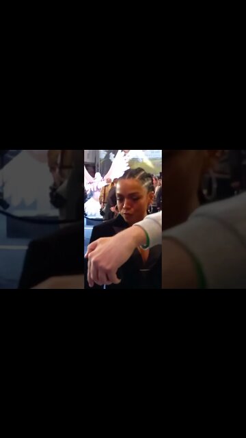 Rita bernard Shaw Premiere #catherinecalledbirdy