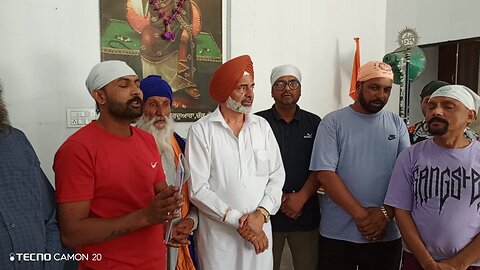 guru sahebaan di bakshish kiti saropa sahib nal sanmanit