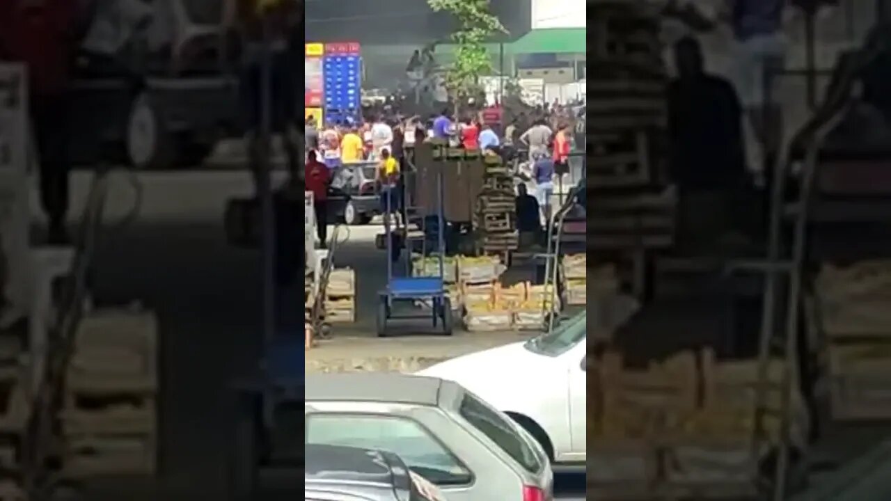 CEASA RJ sendo saqueado