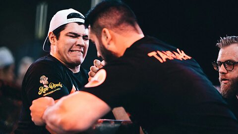 AWE2 | Mario Tambakis V Riekerd Bornman | Official Footage