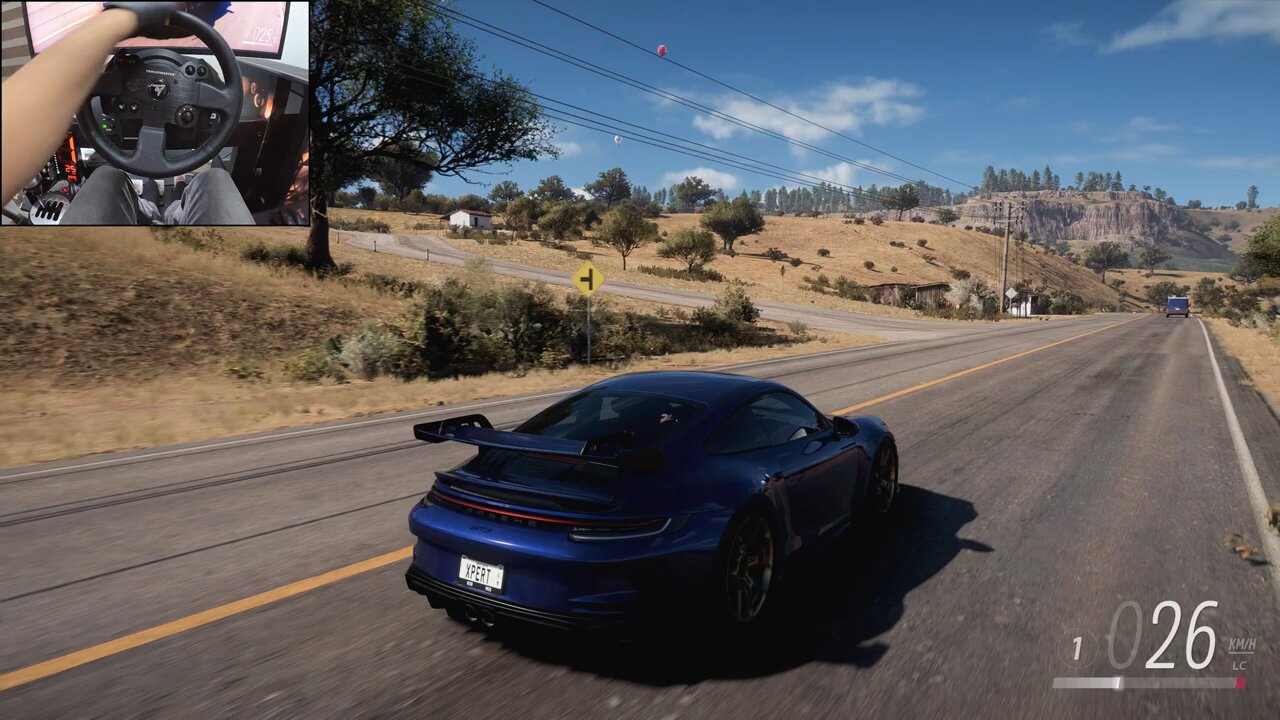 Driving porsche 911 playing Forza horizon 5 thunder master.