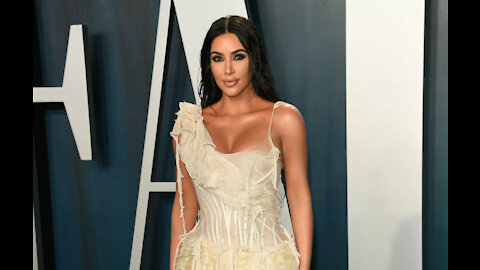 Here’s why Kim Kardashian West will REFUSE to stop posting sexy selfies when she becomes a lawyer