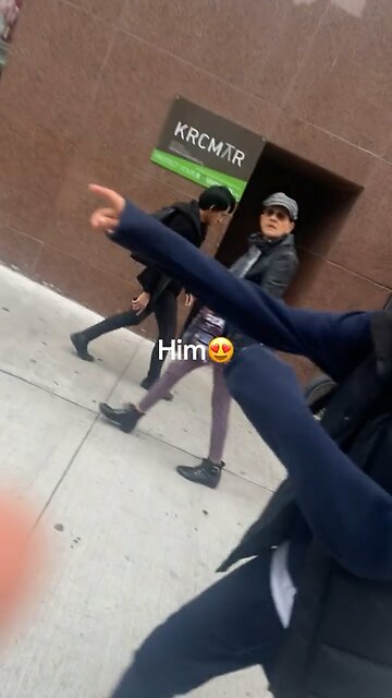 Crazy Homeless Lady talks Freaky wit us