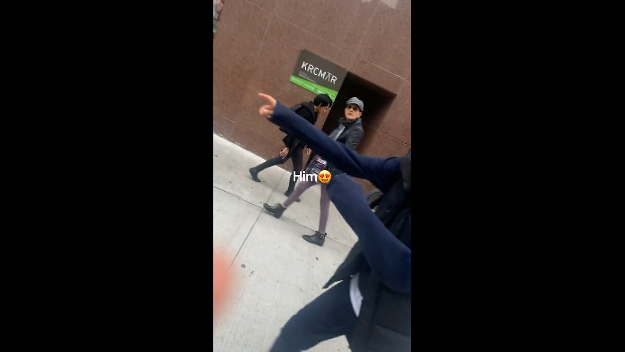 Crazy Homeless Lady talks Freaky wit us