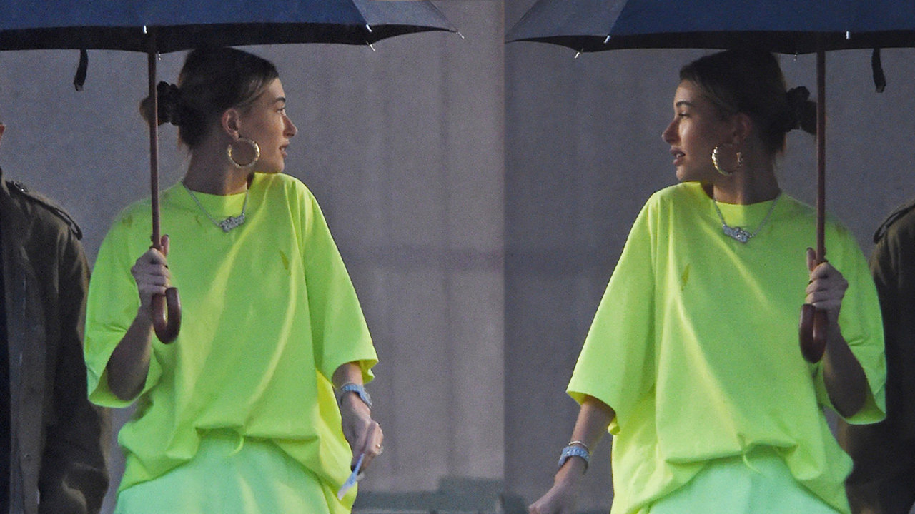 Hailey Baldwin STEALS Selena Gomez’s Look by Wearing SAME T-Shirt!