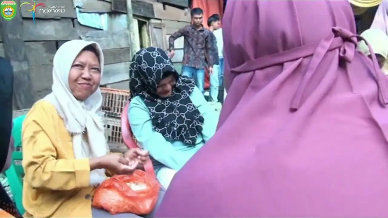 Suasana Tradisi Hajatan Pernikahan Sehari sebelum Resepsi | Gotong- royong Memasak , Makan Bersama