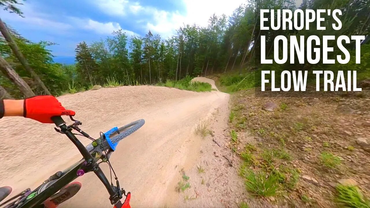 RIDING OVER 200 BERMS IN ONE GO! FAST & DIZZY | PETZEN, AUSTRIA