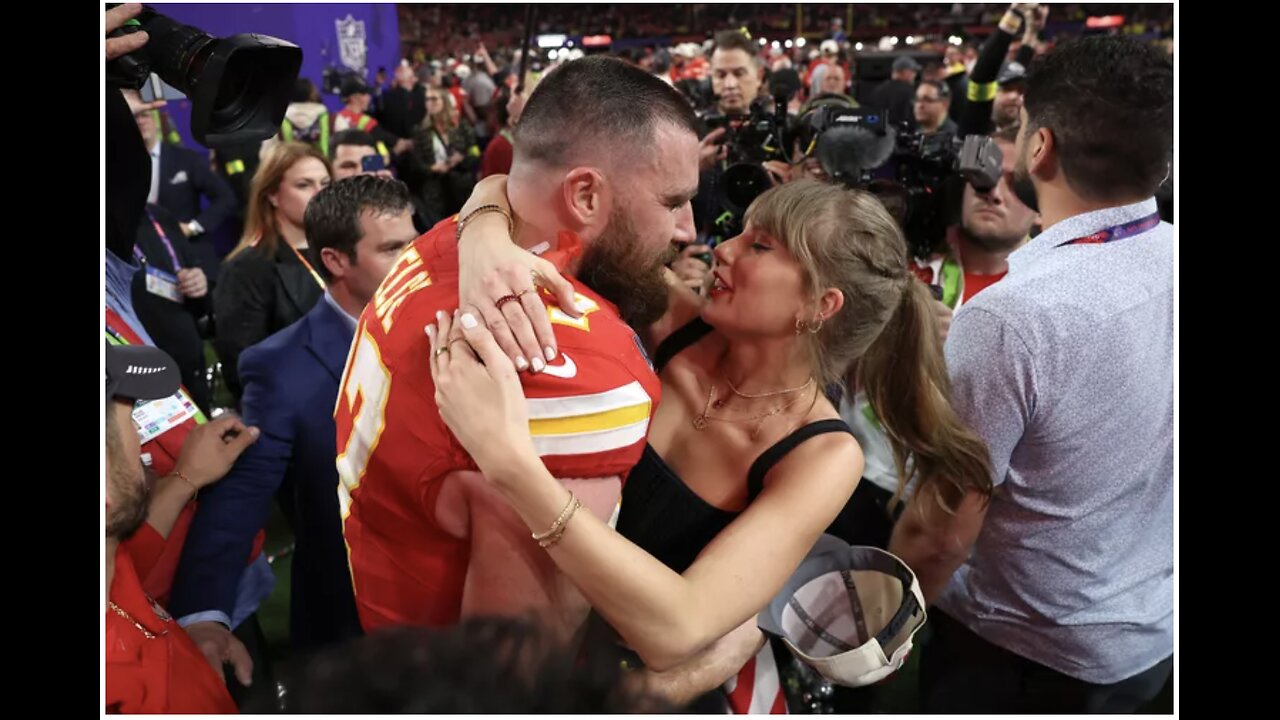 Taylor Swift and Travis Kelce Leaving Chiefs Game Together