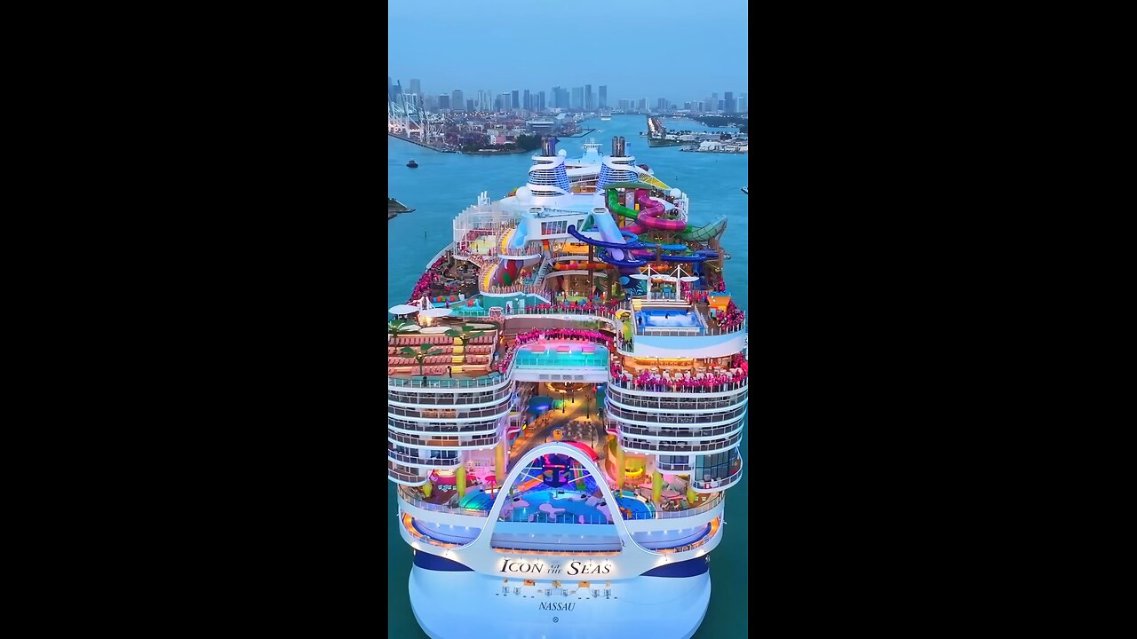 Cruise with colours 8k