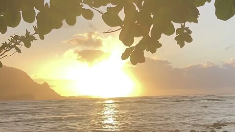 HANALEI SUNSET THOUGHTS