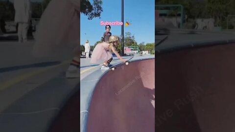 Amazing! surprised skateboarding little girl #shorts