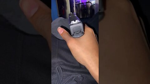 Clip that thumb!