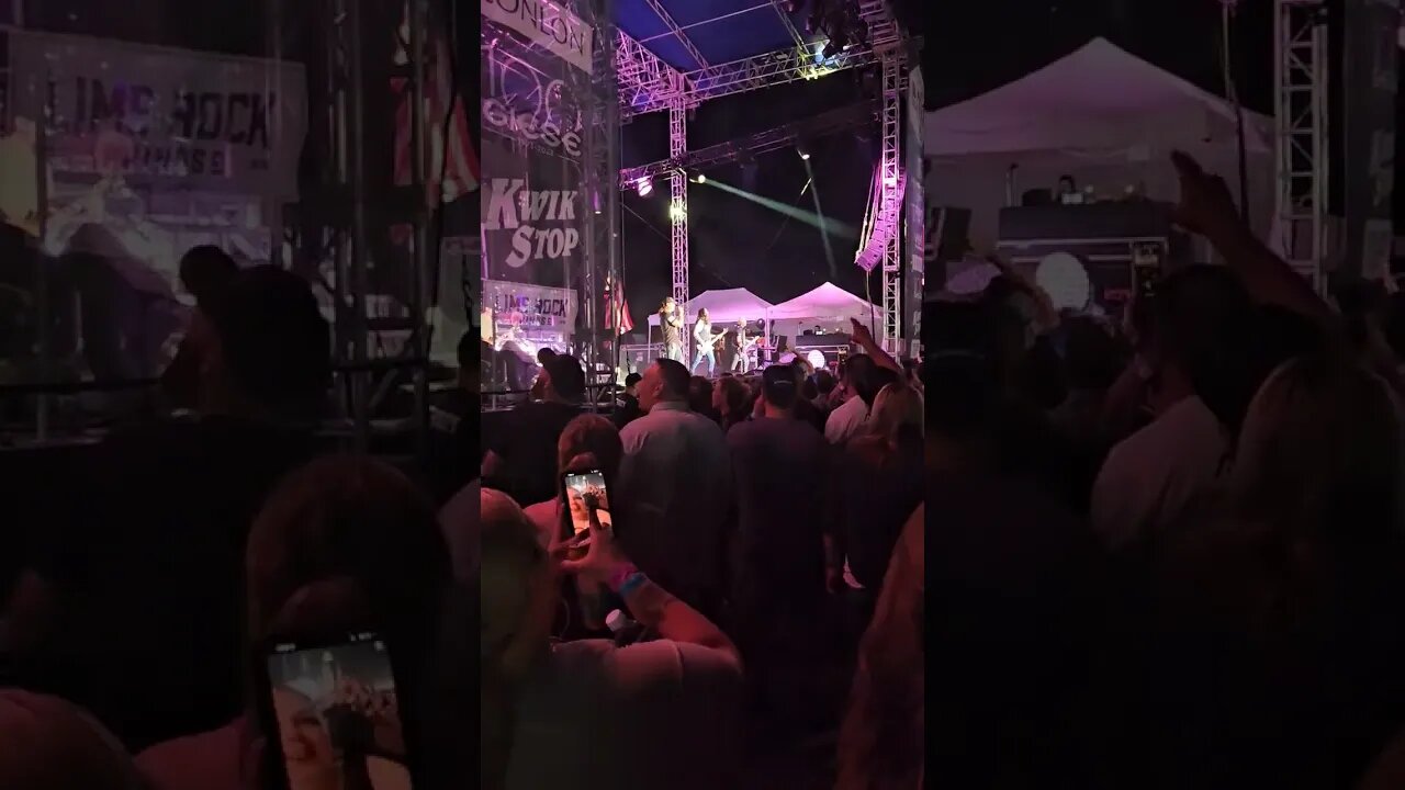 Let Me Go - 3 Doors Down Live In Dubuque At Back Water Stage