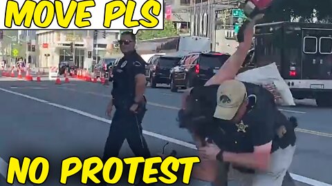 Protester STOPPED BY Secret Service agent