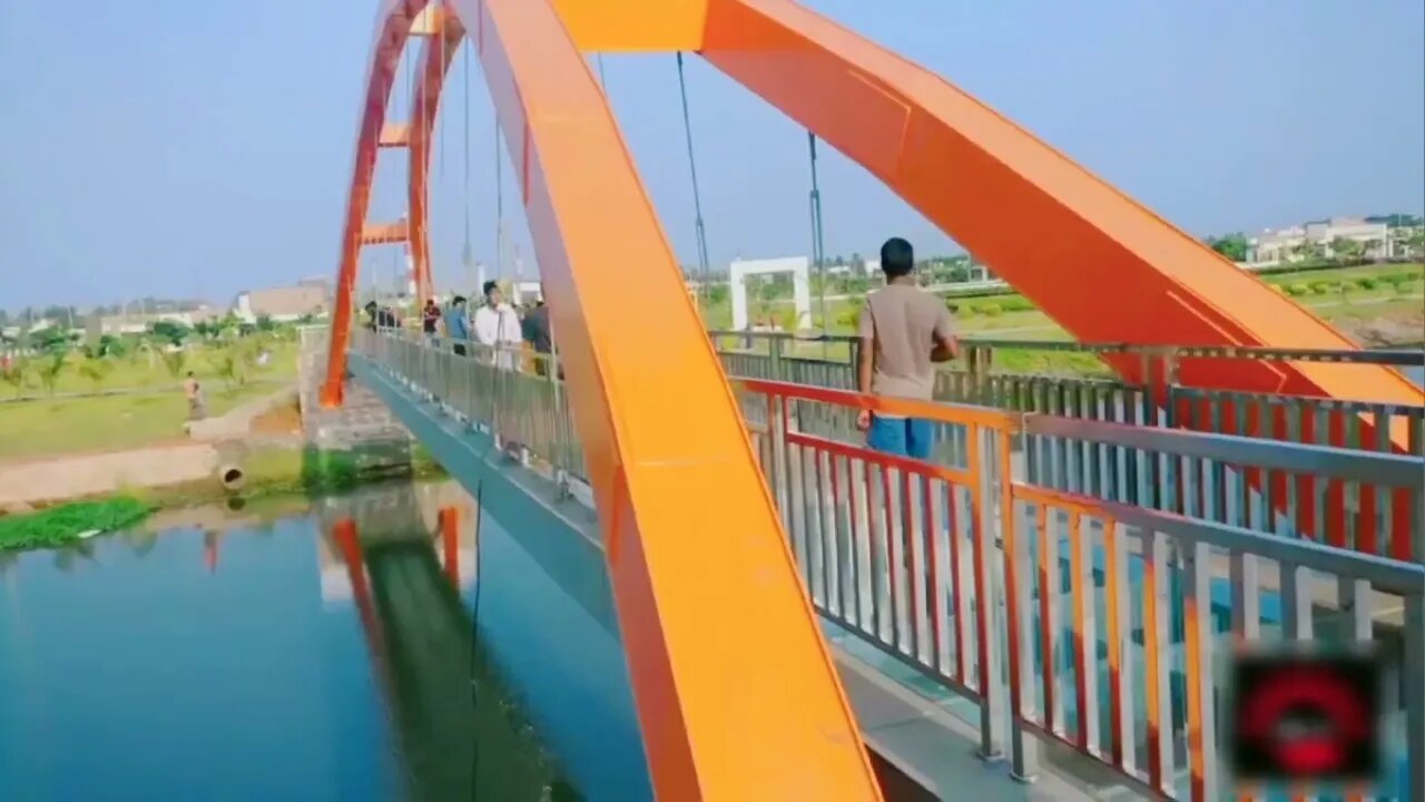 Top_10_Glass_Bridges_In_The_World Ashik.......