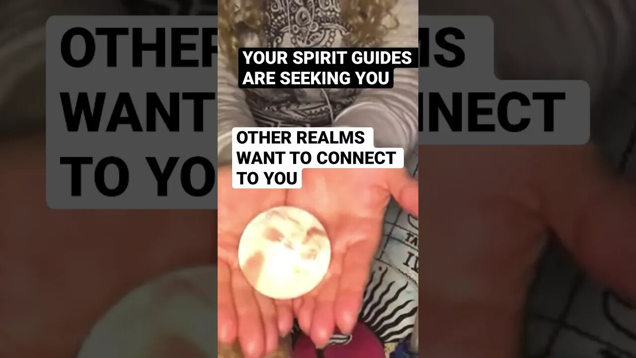 ASMR 👄🔮☝🏻🪄🦚🧖🏿♂️🧖♀️🧙♀️⚡️YOUR SPIRIT GUIDES WANT TO CONNECT☝🏻HAND MOVMENTS👄CLUCKING