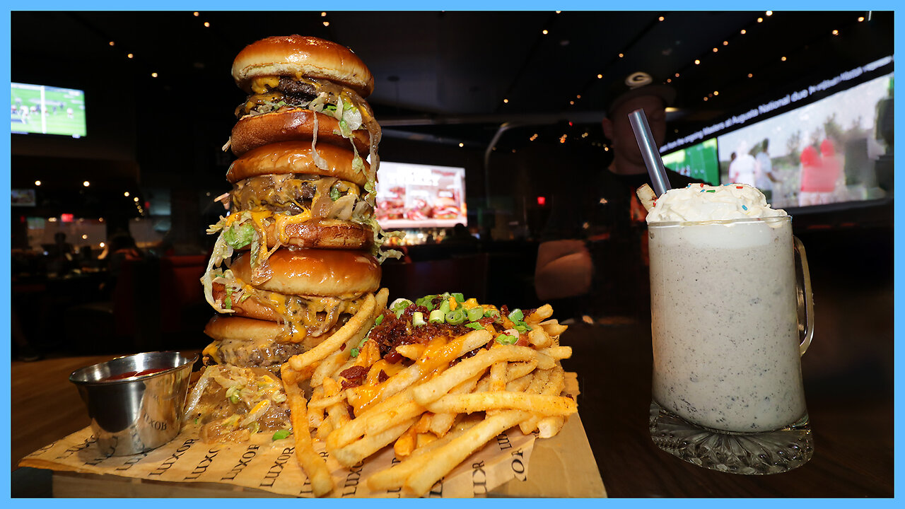 BIG BURGER BATTLE! Public House’s “Do It In Public” Quadruple Double Cheeseburger Challenge!