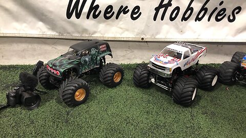 2018 Solid Showdown: Retro Monster Truck Mains
