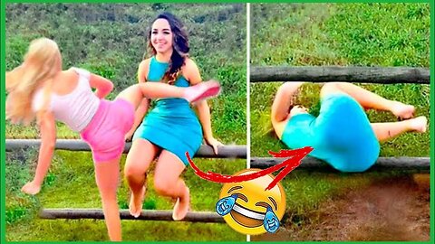 Funny videos 😁 Surprised By The funny Situation