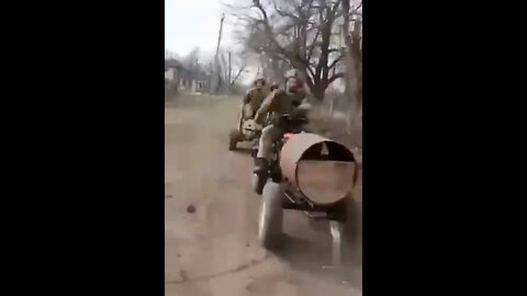 Ukrainian soldiers are using a curious transport vehicle