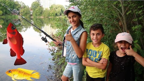 Kids First time Catching a Fish! Family Fun