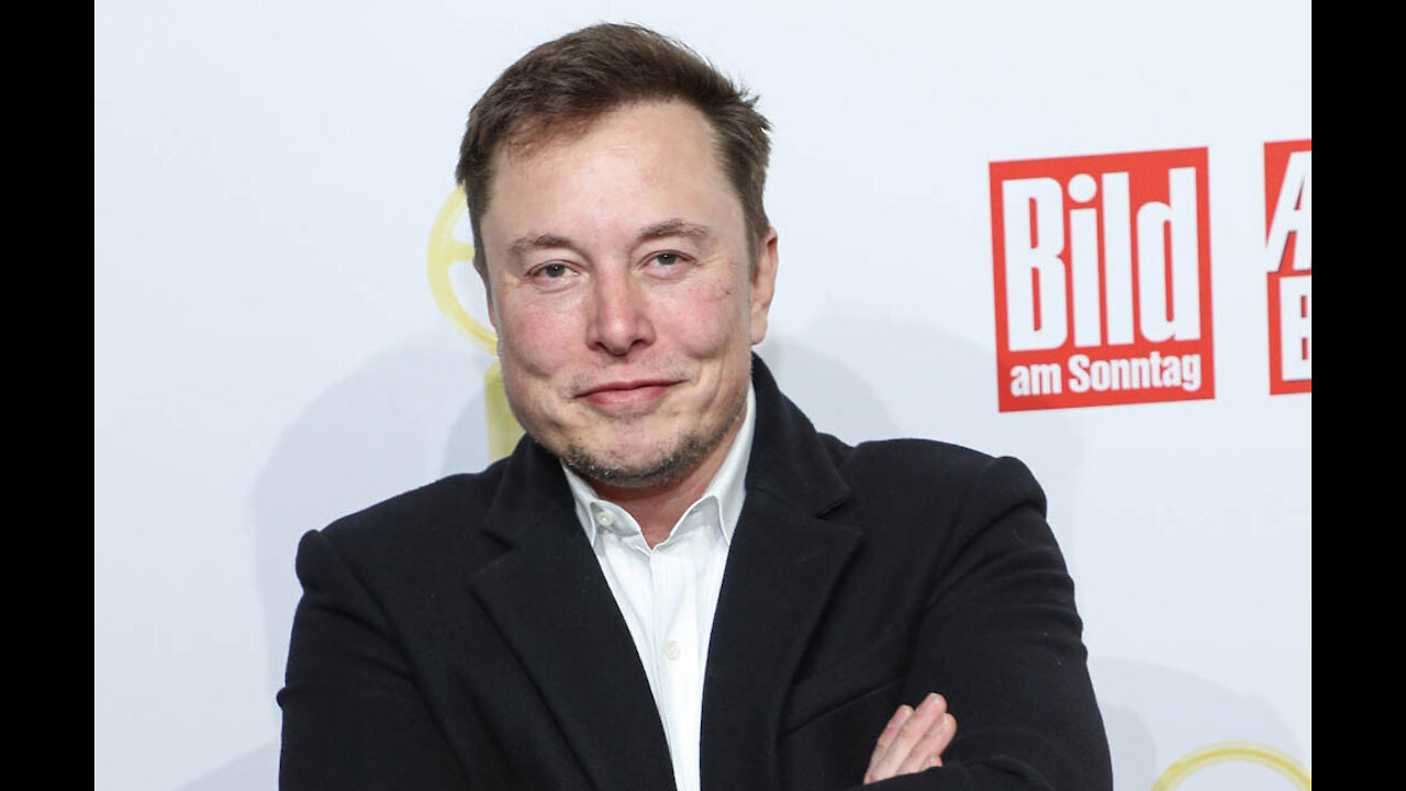 Elon Musk changes Tesla job title