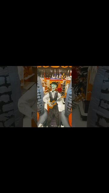 Hot new Halloween song 🎃