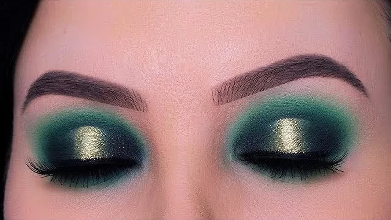 Green Smokey Eyes Tutorial | Smokey Halo Eye Look