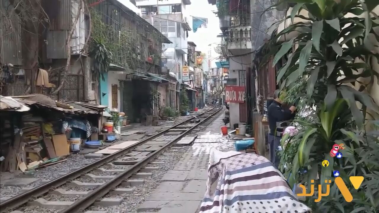 Weirdest and Most Dangerous Train In the World!