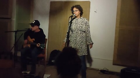 אלי ושירי לס - שזיפים + הפרפרים יחיו לנצח