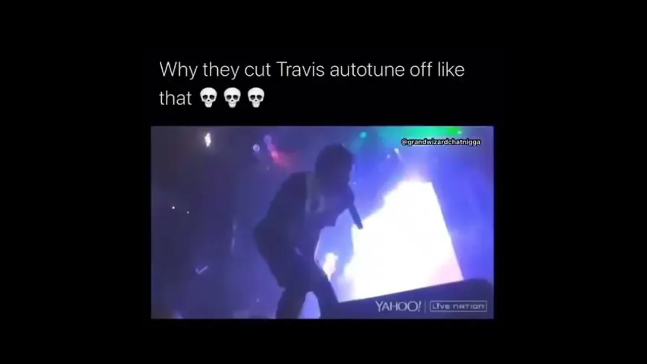 Travis Scott's autotune turns off during live concert #shorts