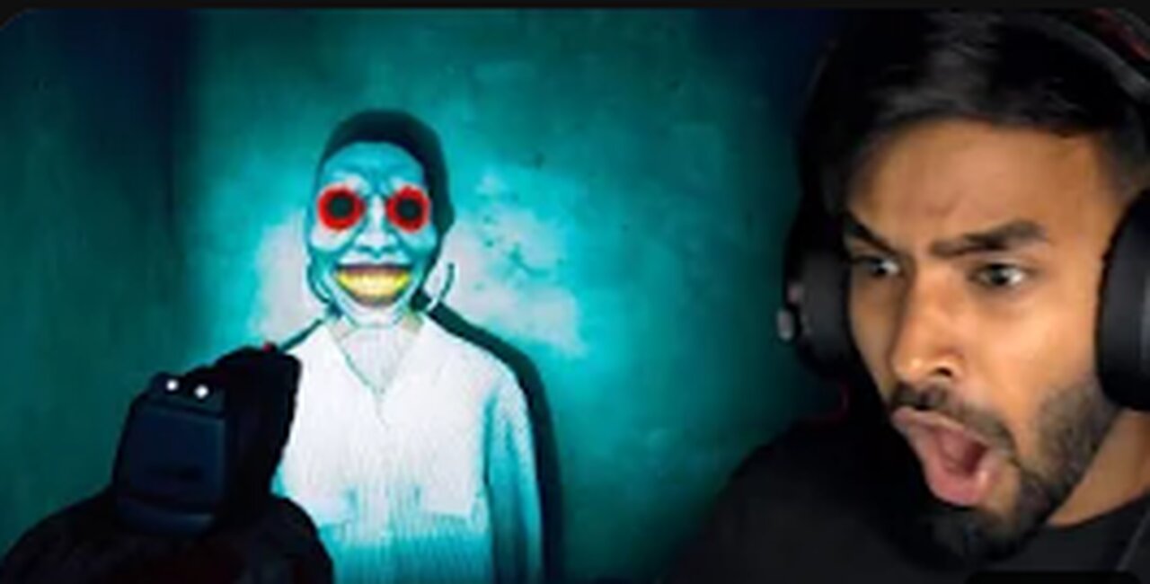SUPER REALISTIC HORROR GAME