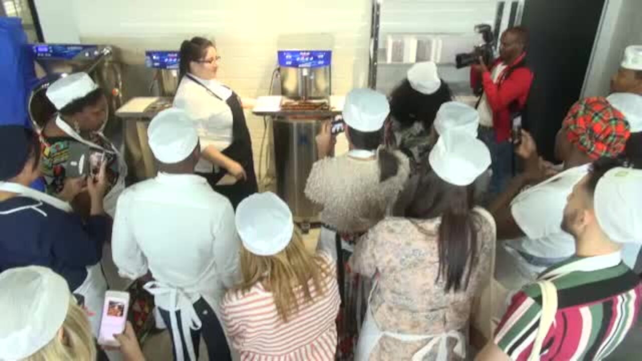 South Africa - Johannesburg - Making Chocolate (video) (eAm)