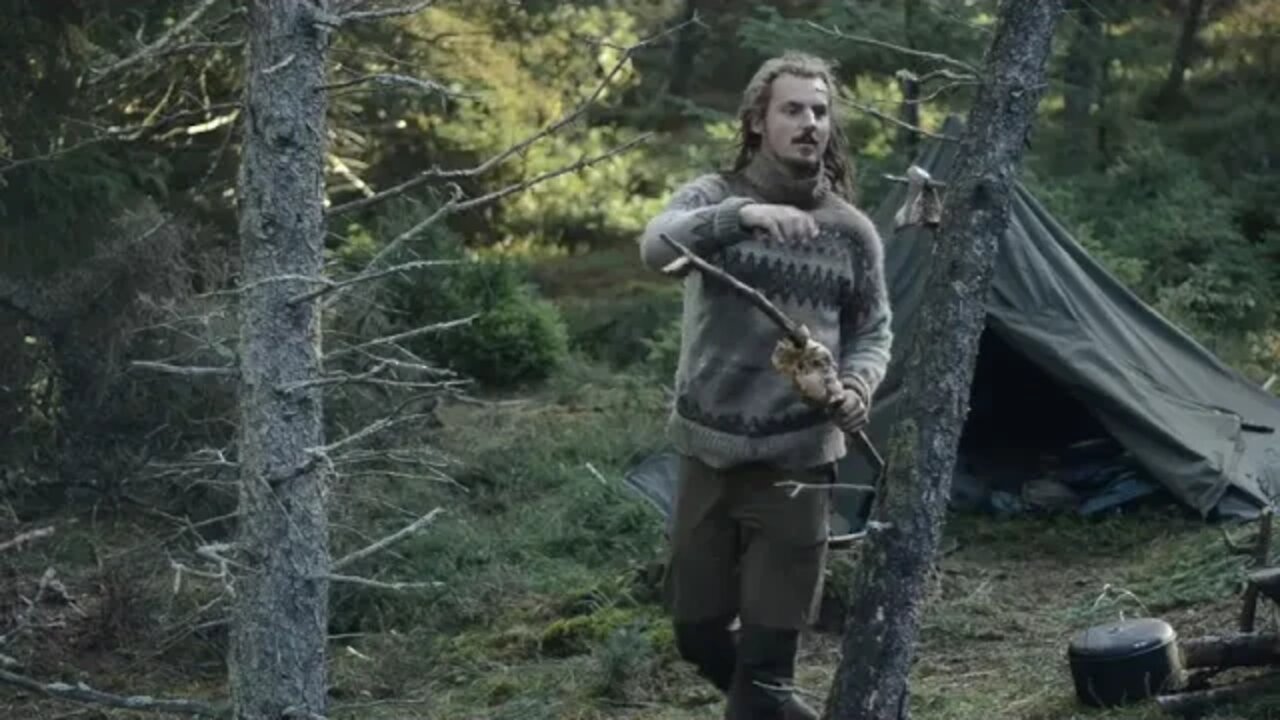 3 ++ 6 days solo bushcraft canvas lavvu, bow drill, spoon carving, Finnish axe