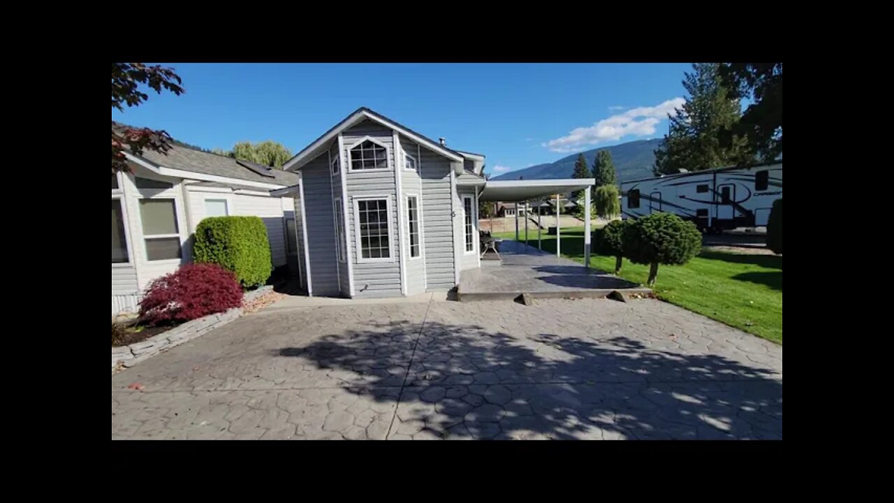 Walk around Lot 5 Sicamous Sands